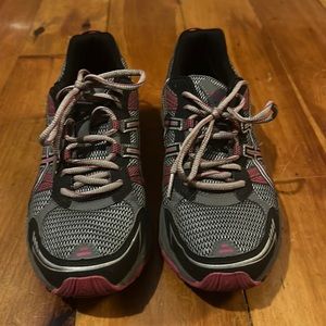 ASICS  Womens Sneakers